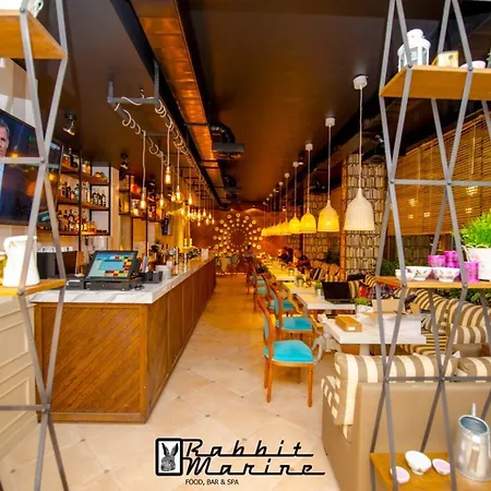 Романс Марин Апартхотел 4*