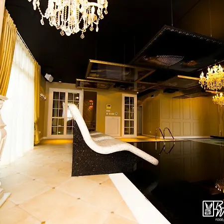 Romance Marine Aparthotel Апарт-отель 4*