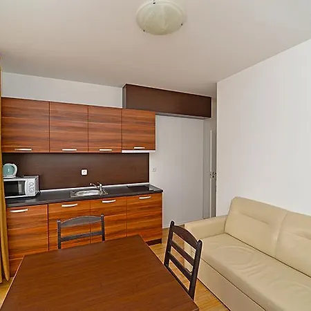 Romance Marine Aparthotel 4* Солнечный берег