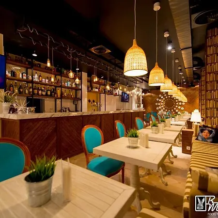 Romance Marine Aparthotel