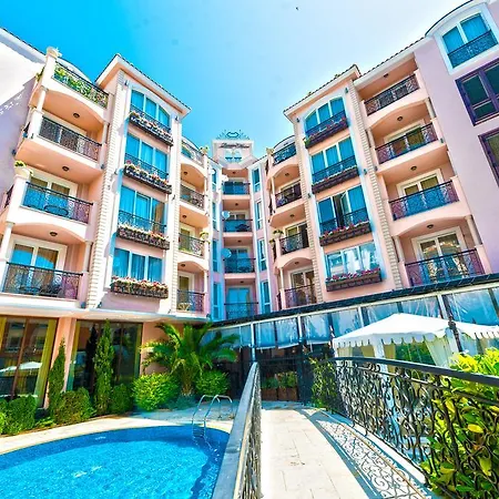 شقة فندقية Romance Marine Aparthotel