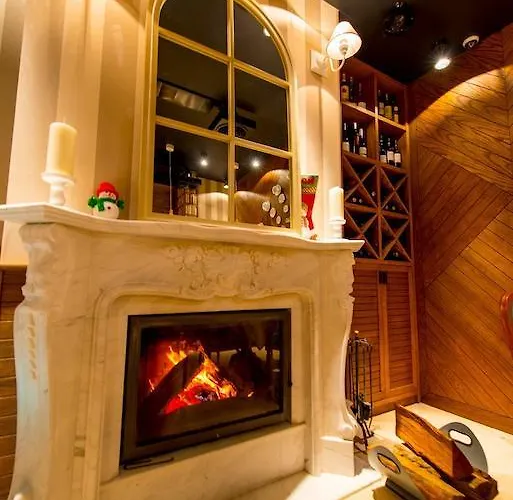 Lejlighedshotel Romance Marine Aparthotel 4*