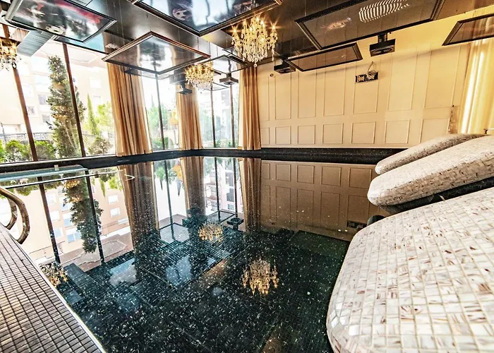 Romance Marine Aparthotel Lejlighedshotel