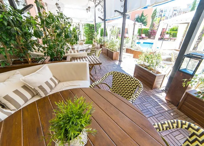 Lejlighedshotel Romance Marine Aparthotel